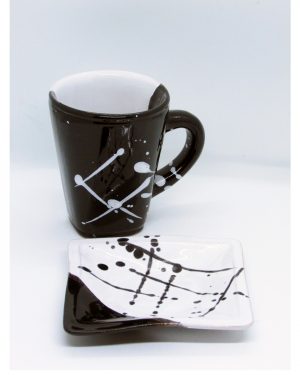 TASA CAFÉ C/ PLATO BLANCO Y NEGRO